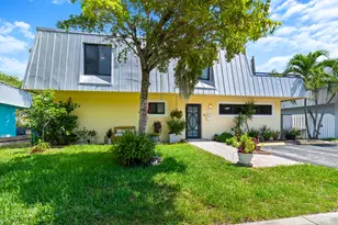 1351 NE 40th Pl, Oakland Park, FL 33334 - Photo 35