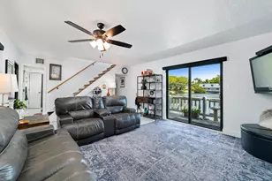 1351 NE 40th Pl, Oakland Park, FL 33334 - Photo 5