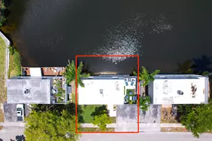 1351 NE 40th Pl, Oakland Park, FL 33334 - Photo 39