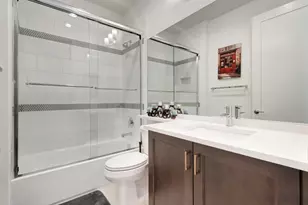 8080 Laurel Falls Dr, Boca Raton, FL 33496 - Photo 35