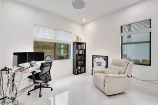 8080 Laurel Falls Dr, Boca Raton, FL 33496 - Photo 23