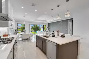 8080 Laurel Falls Dr, Boca Raton, FL 33496 - Photo 13