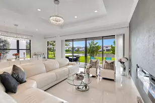 8080 Laurel Falls Dr, Boca Raton, FL 33496 - Photo 9