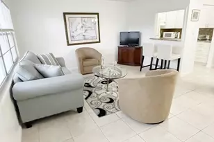 171 Suffolk F, Boca Raton, FL 33434 - Photo 7