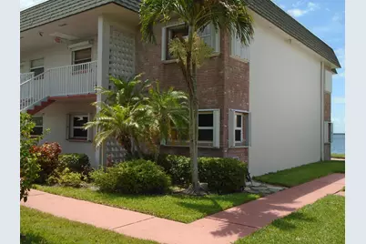 1133 Bayshore Drive #105, Fort Pierce, FL 34949 - Photo 1