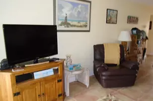 1133 Bayshore Dr, Fort Pierce, FL 34949 - Photo 9