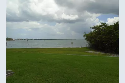 1133 Bayshore Drive #105, Fort Pierce, FL 34949 - Photo 33