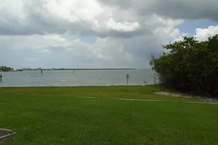 1133 Bayshore Dr, Fort Pierce, FL 34949 - Photo 33