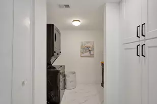 2768 Carambola Cir S, Coconut Creek, FL 33066 - Photo 61