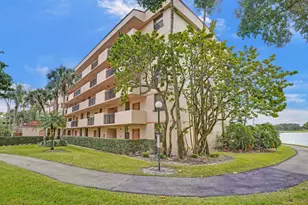 2768 Carambola Cir S, Coconut Creek, FL 33066 - Photo 7