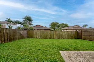 4698 Arthur St, Palm Beach Gardens, FL 33418 - Photo 3