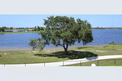 470 Executive Center Drive #3b, West Palm Beach, FL 33401 - Photo 1