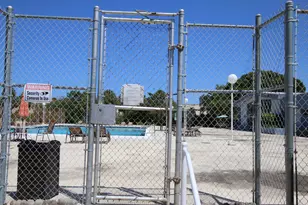 470 Executive Center Dr, West Palm Beach, FL 33401 - Photo 3