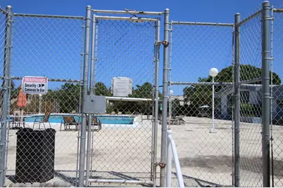 470 Executive Center Drive #3b, West Palm Beach, FL 33401 - Photo 3
