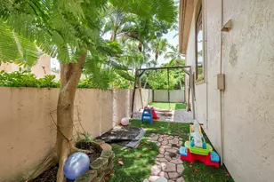 523 NW 38th Terrace, Deerfield Beach, FL 33442 - Photo 15