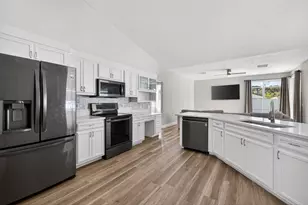 6122 NW Daroco Terrace, Port Saint Lucie, FL 34986 - Photo 15