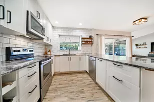 3048 NW 25th Way, Boca Raton, FL 33434 - Photo 9