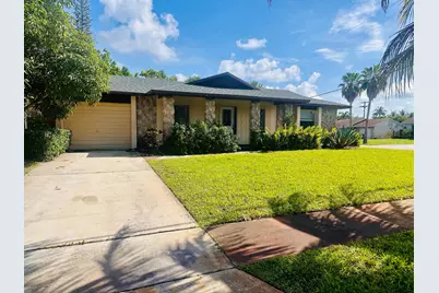 6245 Saxon Boulevard, West Palm Beach, FL 33417 - Photo 1