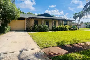 6245 Saxon Blvd, West Palm Beach, FL 33417 - Photo 1