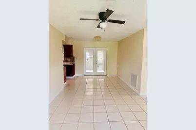 6245 Saxon Boulevard, West Palm Beach, FL 33417 - Photo 3