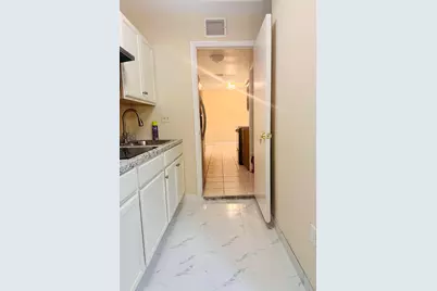 6245 Saxon Boulevard, West Palm Beach, FL 33417 - Photo 7