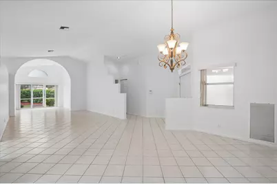 10884 Royal Caribbean Circle, Boynton Beach, FL 33437 - Photo 13
