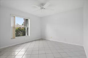 10884 Royal Caribbean Cir, Boynton Beach, FL 33437 - Photo 17