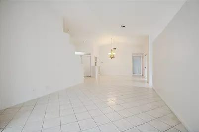 10884 Royal Caribbean Circle, Boynton Beach, FL 33437 - Photo 21