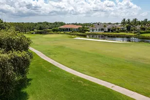 2402 Players Ct, Wellington, FL 33414 - Photo 37