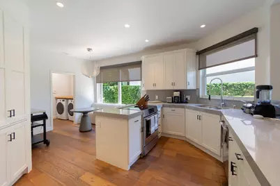 2402 Players Court, Wellington, FL 33414 - Photo 11