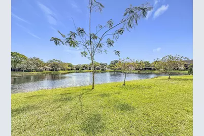 3410 SE Martinique Trace #102, Stuart, FL 34997 - Photo 31