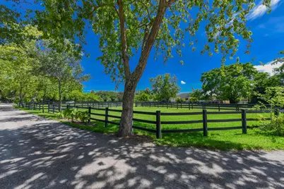 2040 Appaloosa Trail, Wellington, FL 33414 - Photo 31