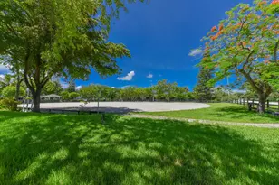 2040 Appaloosa Trail, Wellington, FL 33414 - Photo 19