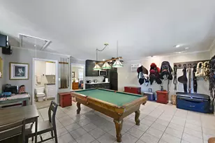2040 Appaloosa Trail, Wellington, FL 33414 - Photo 21