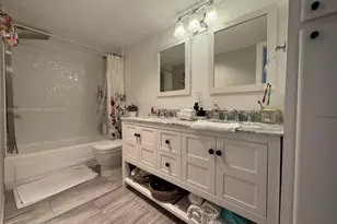 11930 N Bayshore Dr, North Miami, FL 33181 - Photo 19
