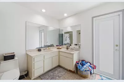 251 NW 104th Avenue, Coral Springs, FL 33071 - Photo 33