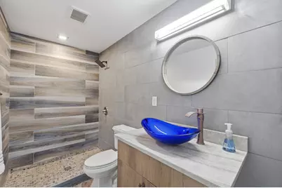 251 NW 104th Avenue, Coral Springs, FL 33071 - Photo 37