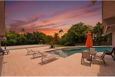 251 NW 104th Avenue, Coral Springs, FL 33071 - Photo 3