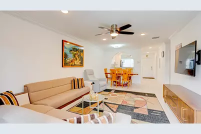 8638 Bella Vista Drive, Boca Raton, FL 33433 - Photo 9