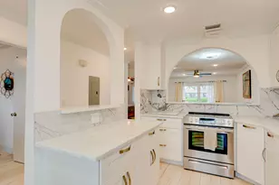 8638 Bella Vista Dr, Boca Raton, FL 33433 - Photo 5