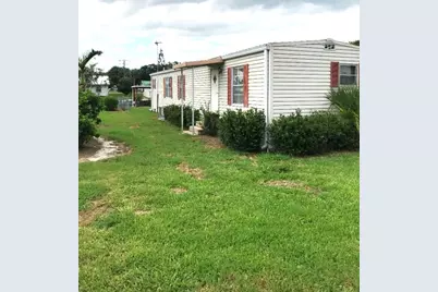 1040 24th Street, Okeechobee, FL 34974 - Photo 1