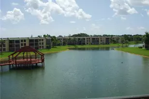 6729 Coral Lake Dr, Margate, FL 33063 - Photo 9