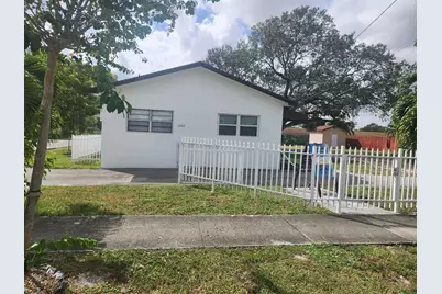 1000 Foster Road, Hallandale Beach, FL 33009 - Photo 1