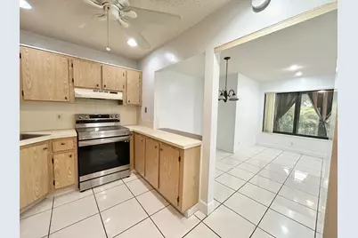433 Pine Glen Lane #C2, Greenacres, FL 33463 - Photo 3
