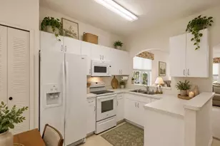 567 NW San Remo Cir, Port Saint Lucie, FL 34986 - Photo 11