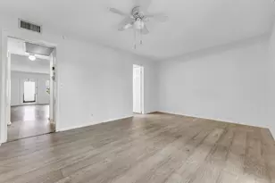 297 Dorset H, Boca Raton, FL 33434 - Photo 23