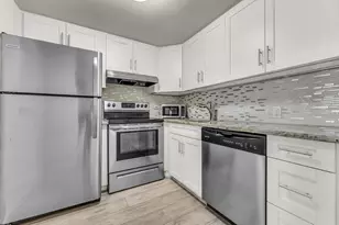 297 Dorset H, Boca Raton, FL 33434 - Photo 15