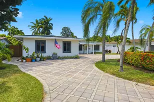 1745 NE 36th St, Oakland Park, FL 33334 - Photo 1