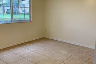 500 N Crestwood Ct Ct N, Royal Palm Beach, FL 33411 - Photo 11