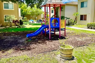 500 N Crestwood Ct Ct N, Royal Palm Beach, FL 33411 - Photo 23